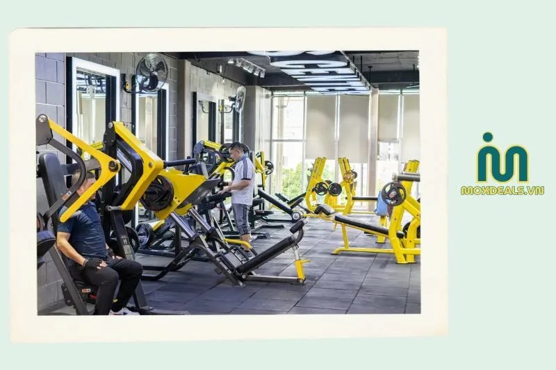 Phòng tập Gym Câu lạc bộ Bình Minh